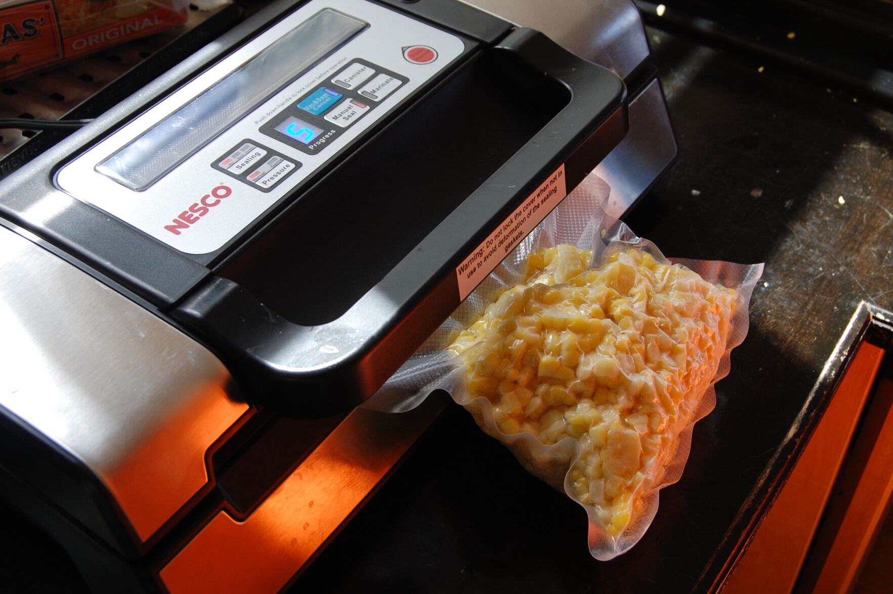 Food dehydrator